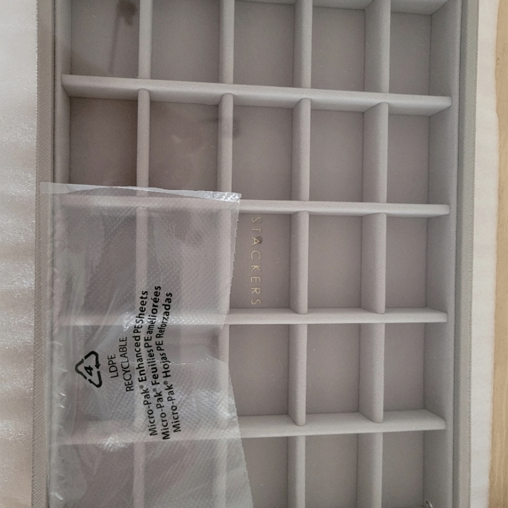 Stackers Taupe Classic Jewelry Box